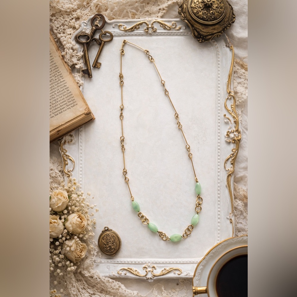 Vintage Gold Plated Green Bead Necklace 17” Retro Minimalist Chain